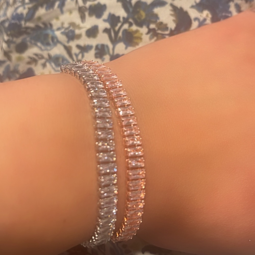 Rose colored Night out stunning bracelet